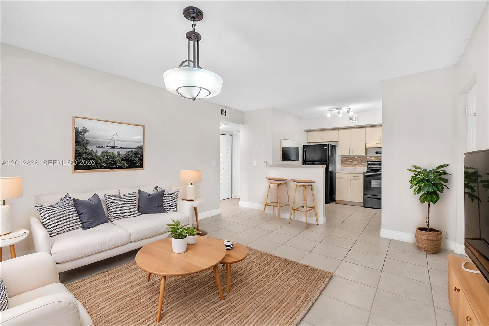 LAKEWOOD AT EMERALD HILLS - Residential