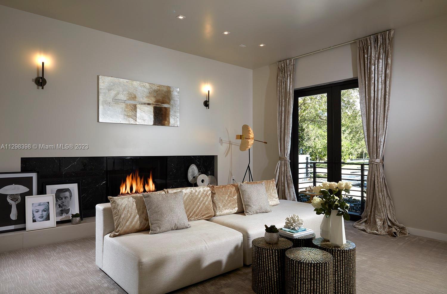 KILLIAN ACRES - Residential
