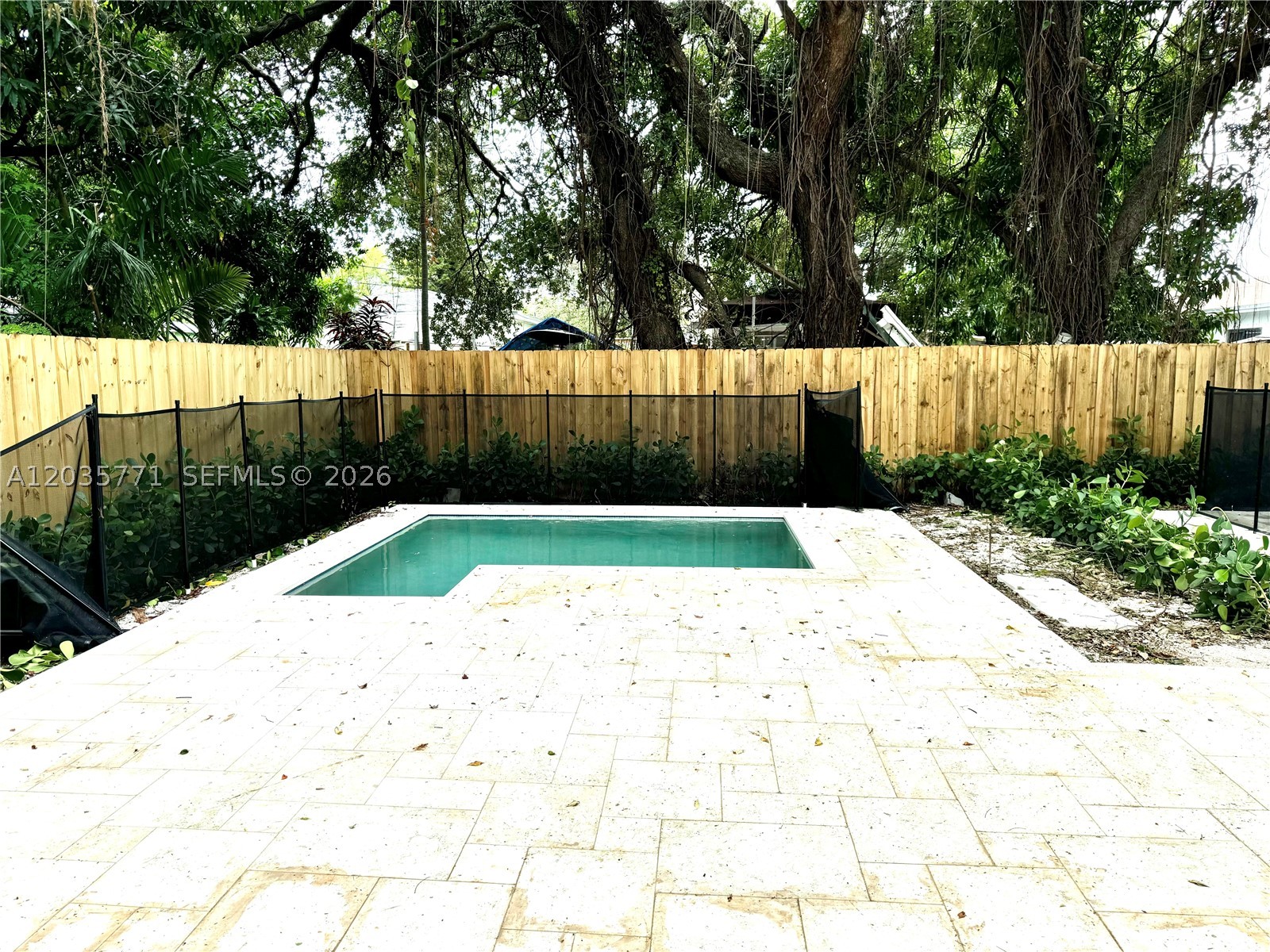 BUENA VISTA GARDENS - Residential