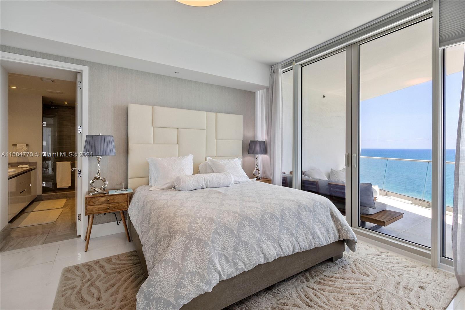 JADE SIGNATURE CONDO - Residential