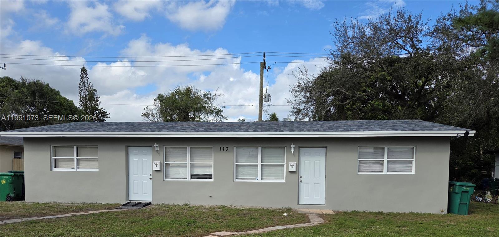 Brand New Duration Owens Corning Shingle Roof, Brand New Paint on exterior. Located on private cul-de-sac road.
Property in very nice condition
2 Bedroom tenant is section 8 paying $2500.00 month
1 bedroom rent is $1750.00 month
Large private yard, nice income producing property
Please do not disturb tenants.