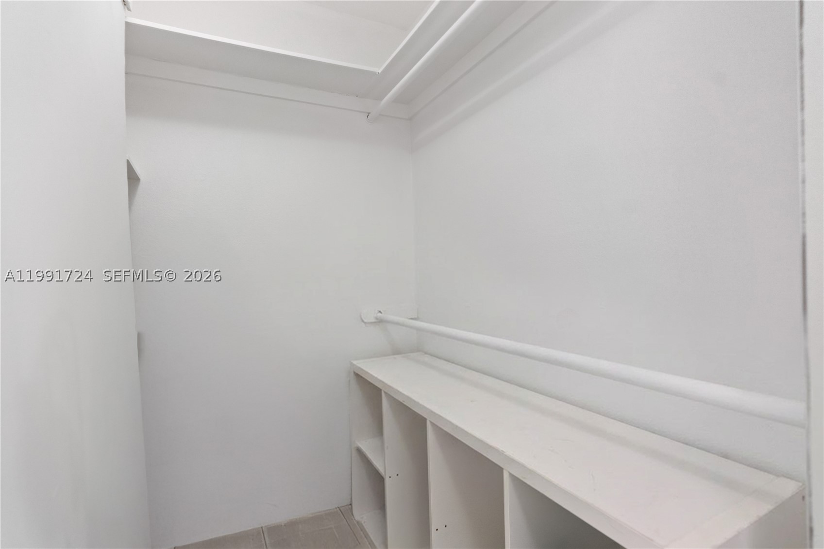 AVENTURA ELDORADO CONDO - Residential