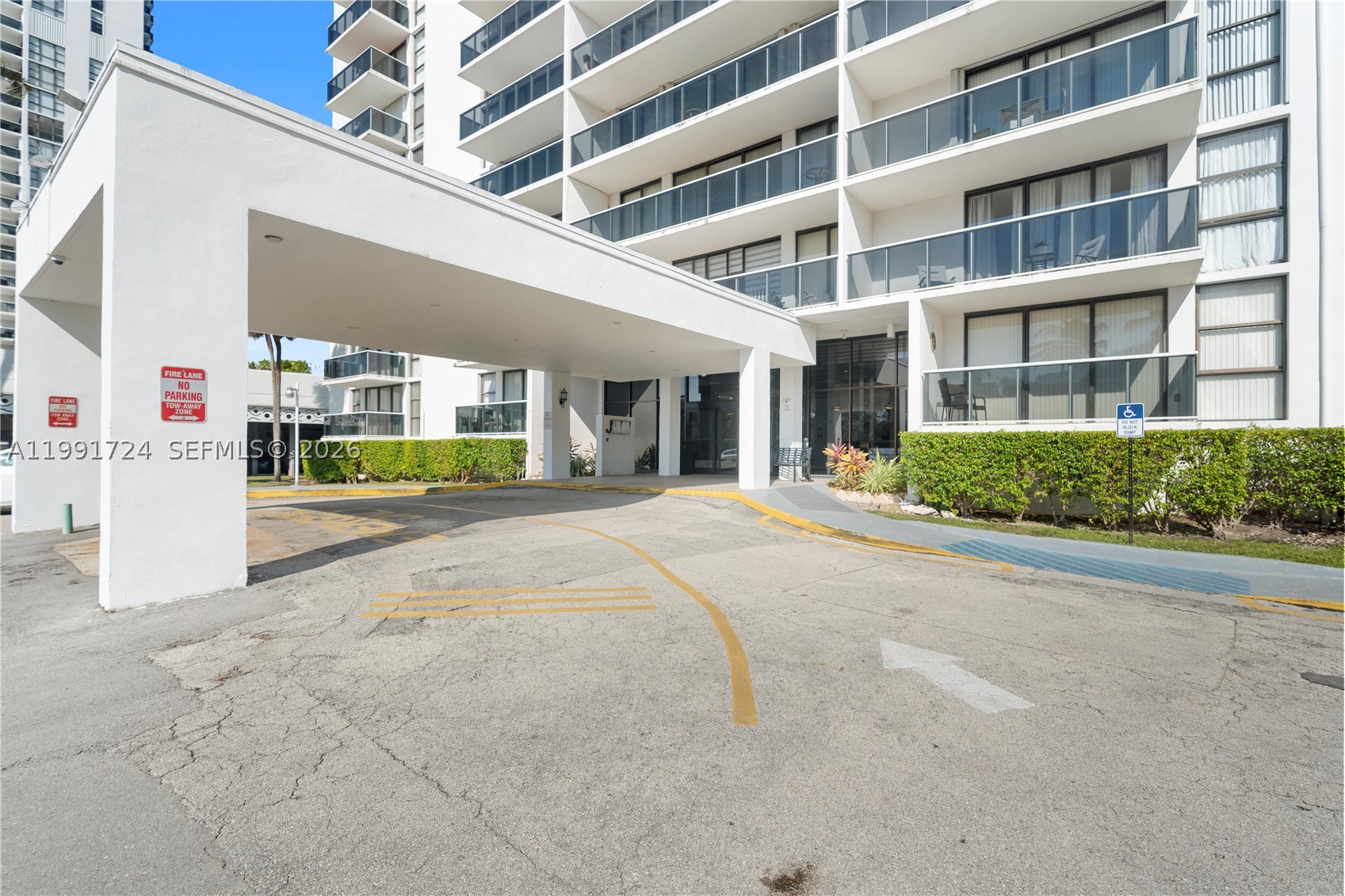 AVENTURA ELDORADO CONDO - Residential