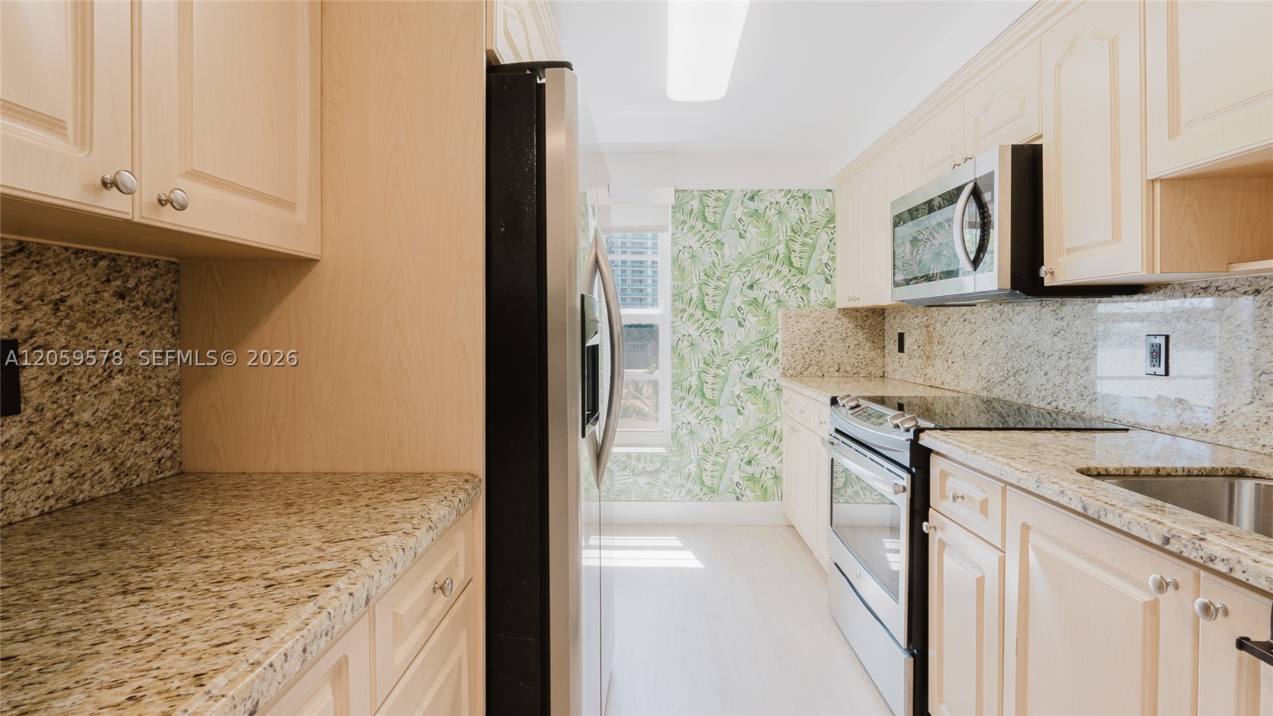 BAYSHORE TERRACE CONDO - Residential
