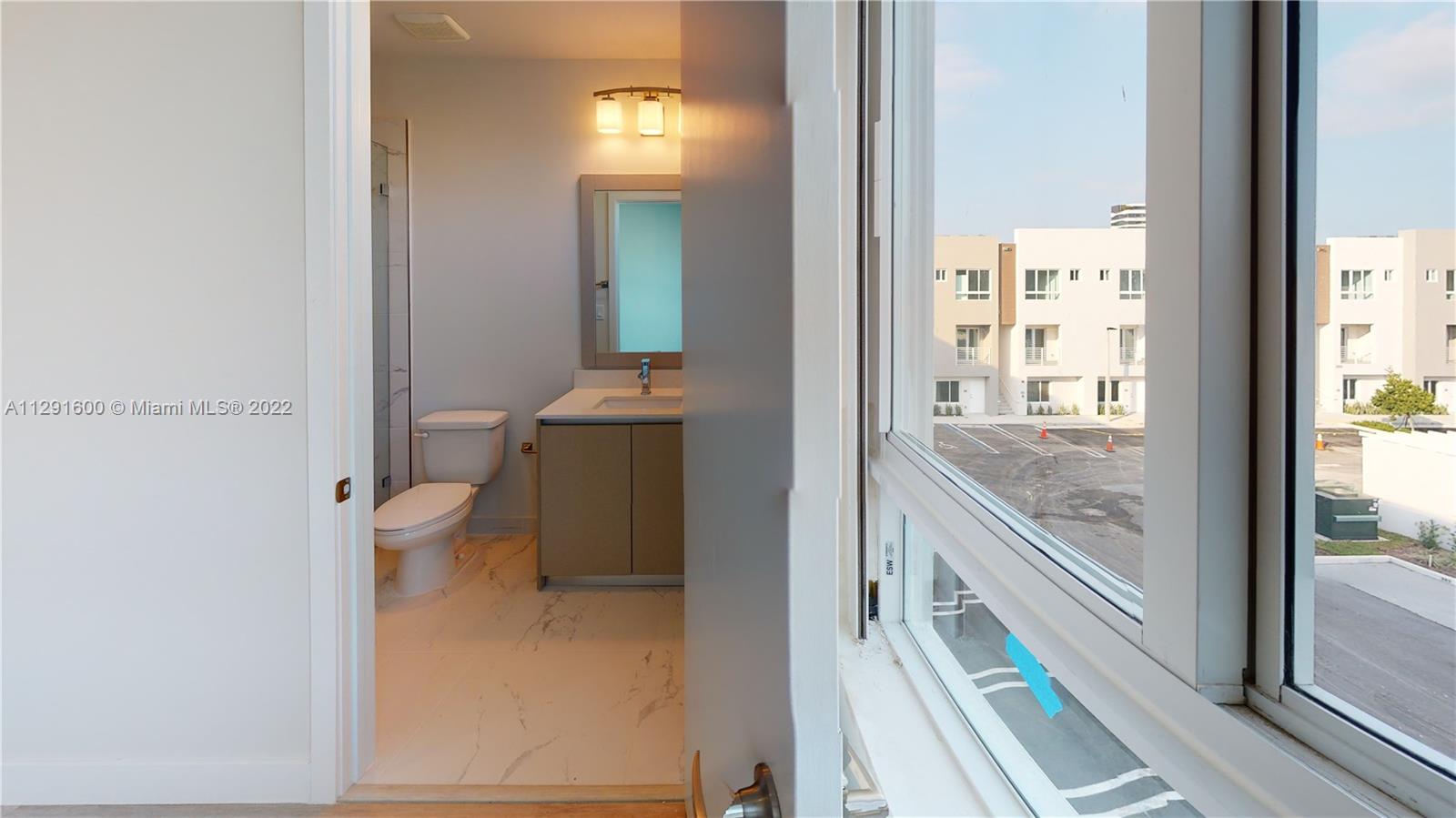 AVENTURA VILLAGE CONDO - Residential