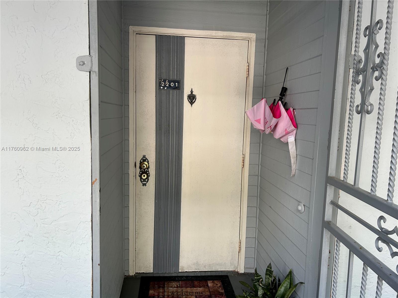 VISTA DEL LAGO CONDO PH 2 - Residential Lease