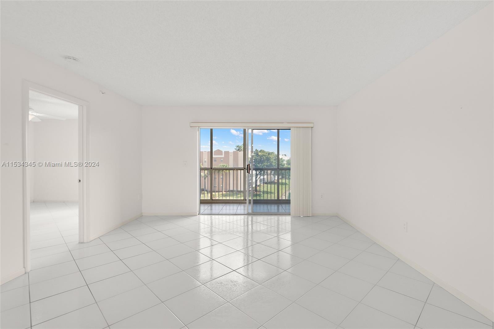 WELDON CONDOMINIUM H - Residential