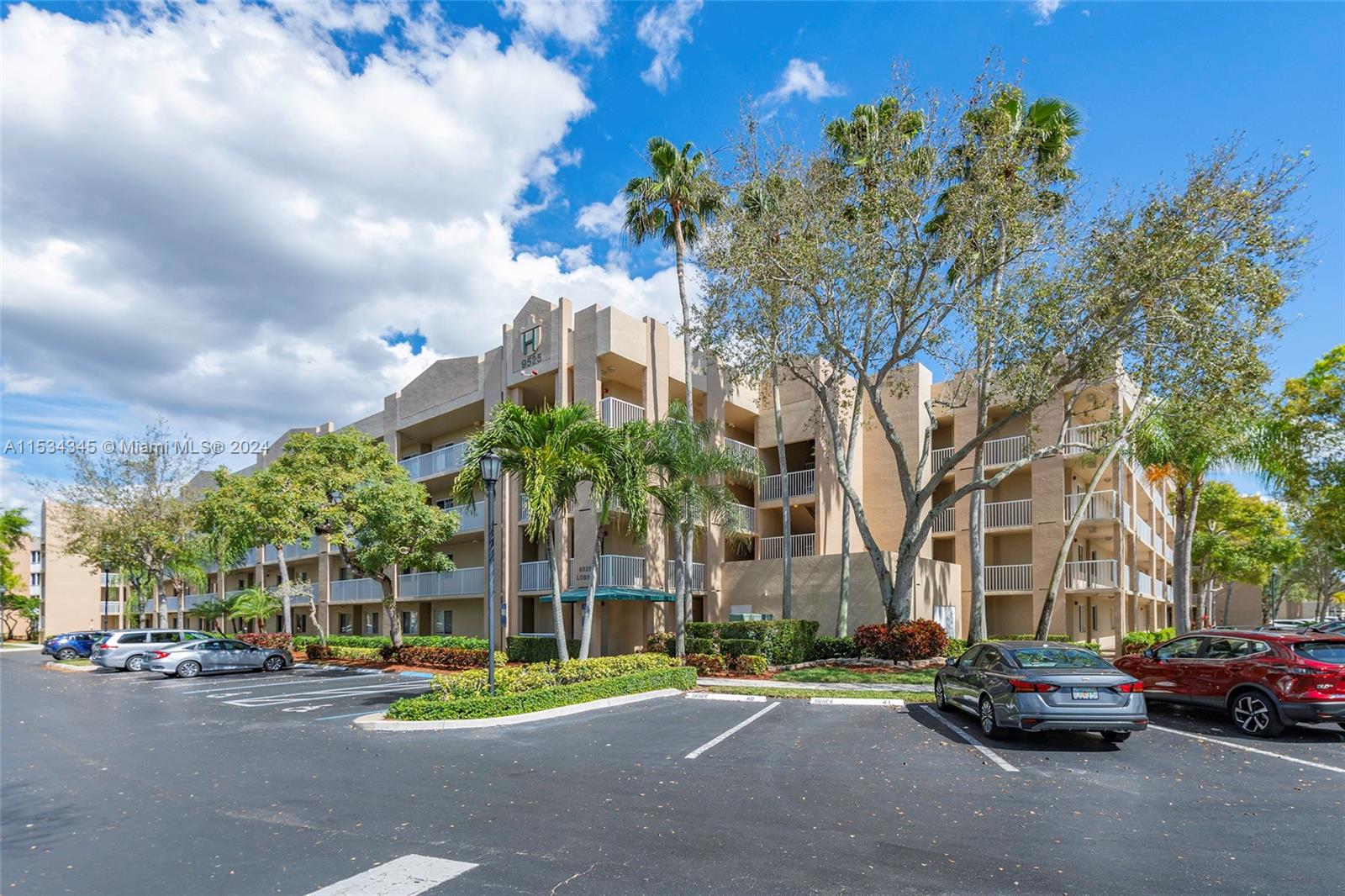 WELDON CONDOMINIUM H - Residential