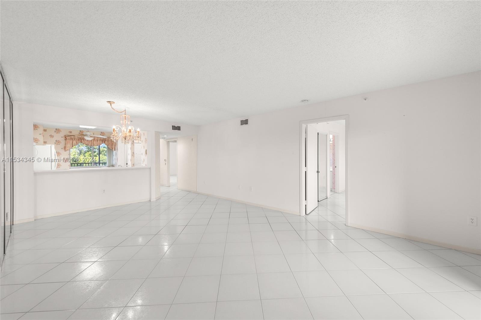 WELDON CONDOMINIUM H - Residential