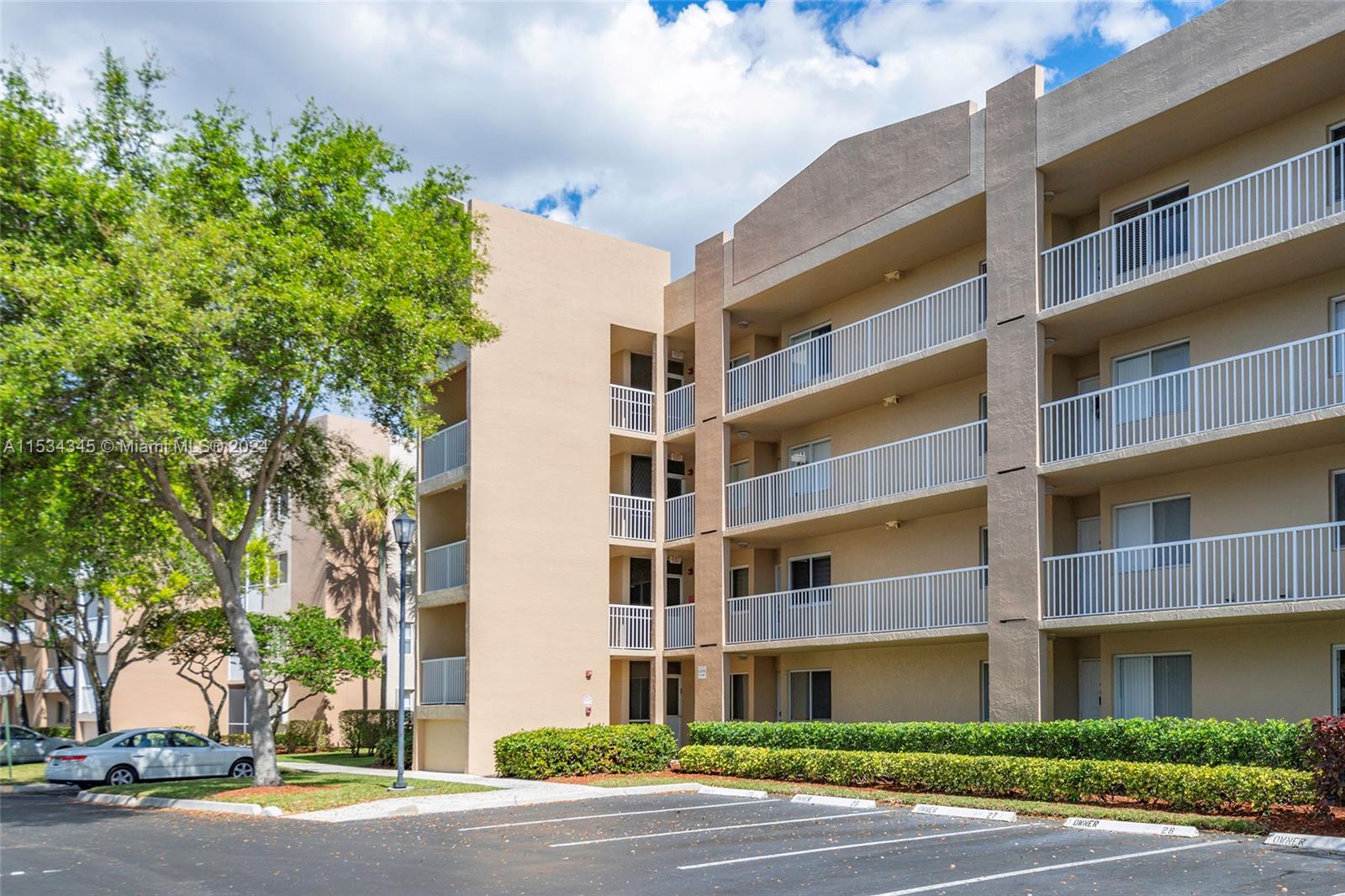 WELDON CONDOMINIUM H - Residential