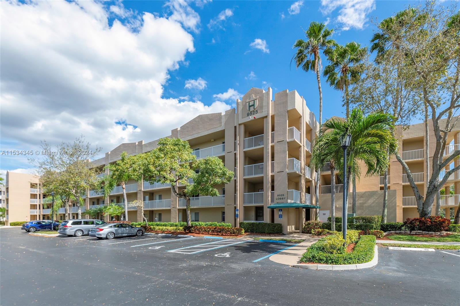 WELDON CONDOMINIUM H - Residential