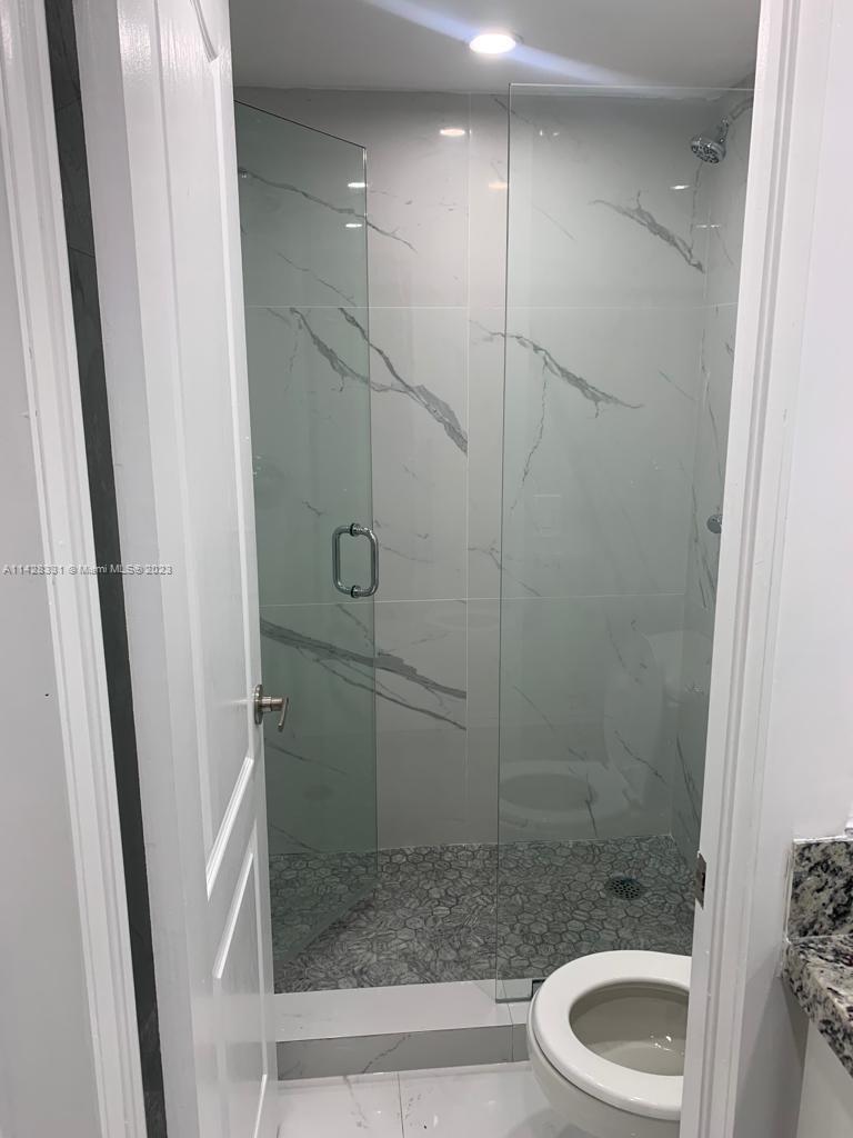 CAPTIVA LAKES VILLAS COND - Residential