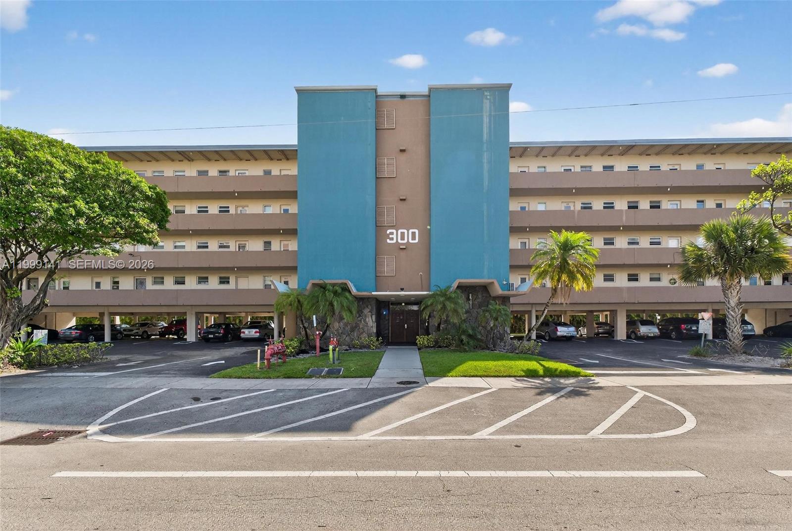 FAIRWAY SOUTH CO-OP - Residential