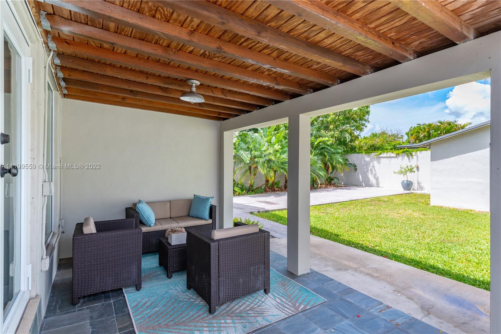 FAIRLAWN - Residential