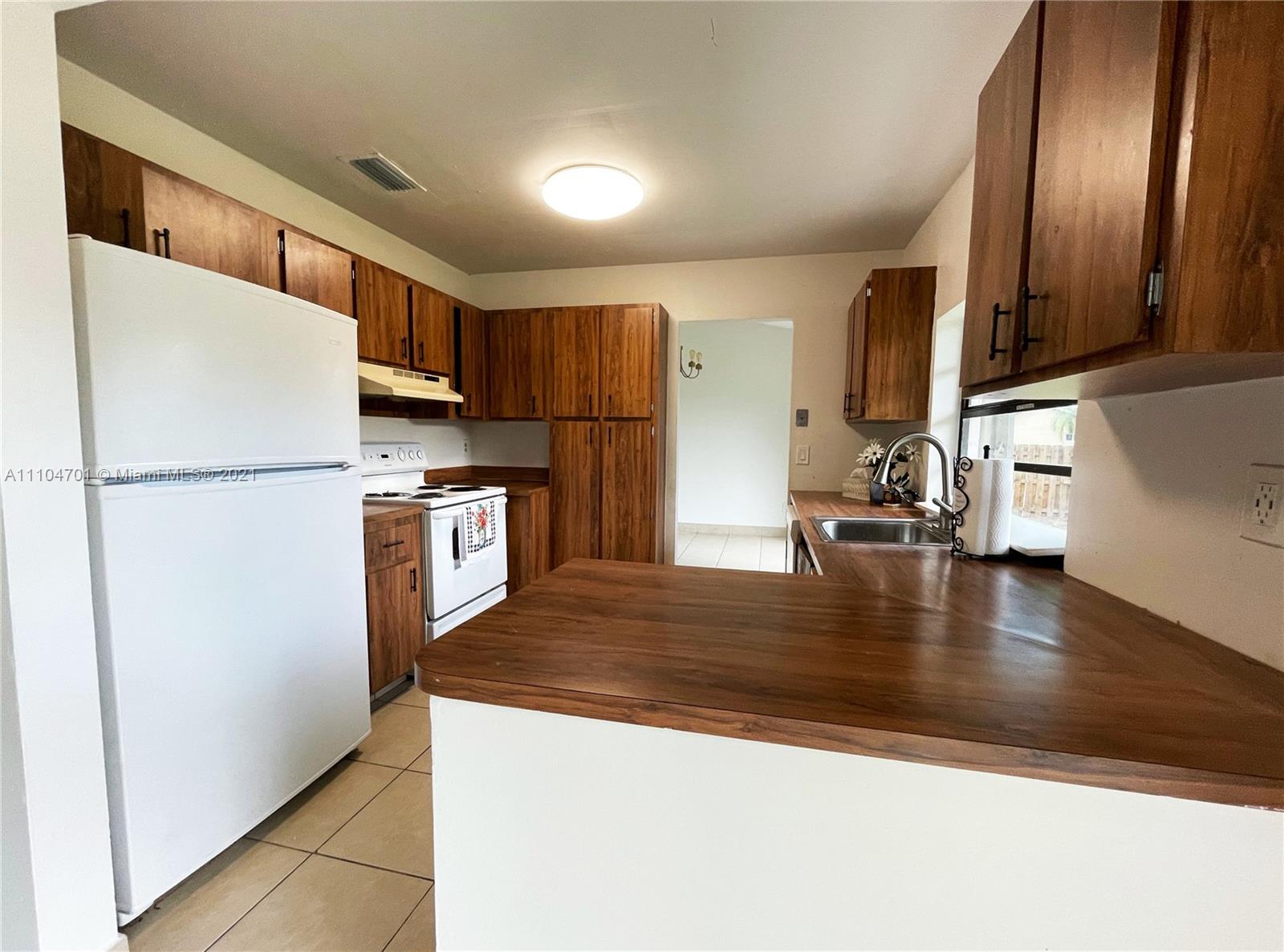 HOMESTEAD LAKES FARMLIFE - Residential