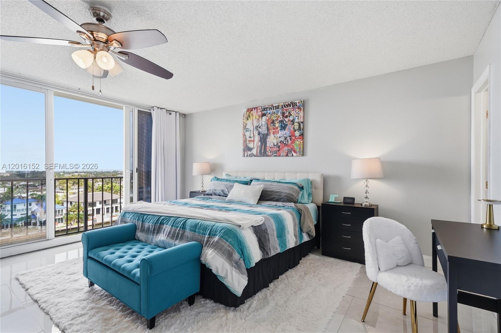 SILVER THATCH INTRACOASTA - Residential
