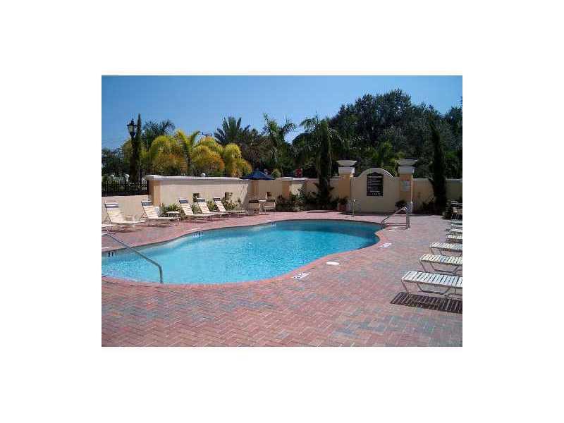 THE GRANDE CONDO - Residential Lease