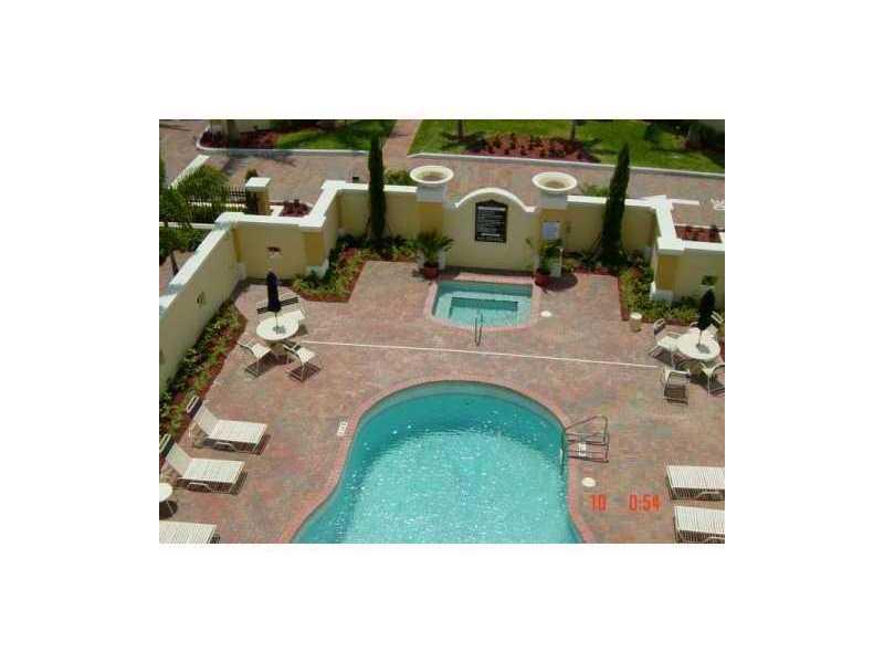 THE GRANDE CONDO - Residential Lease