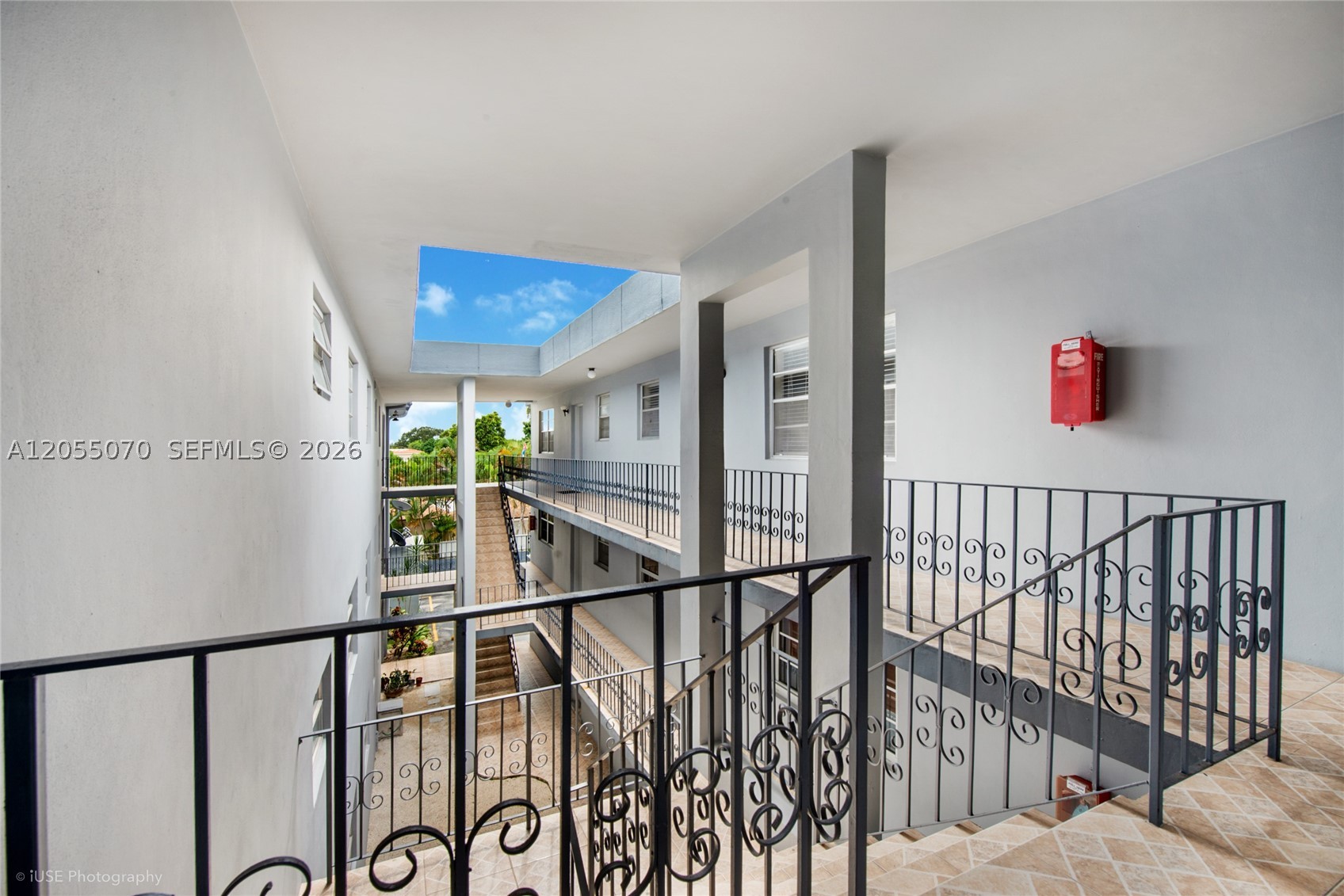 ROSALES CONDO - Residential Lease