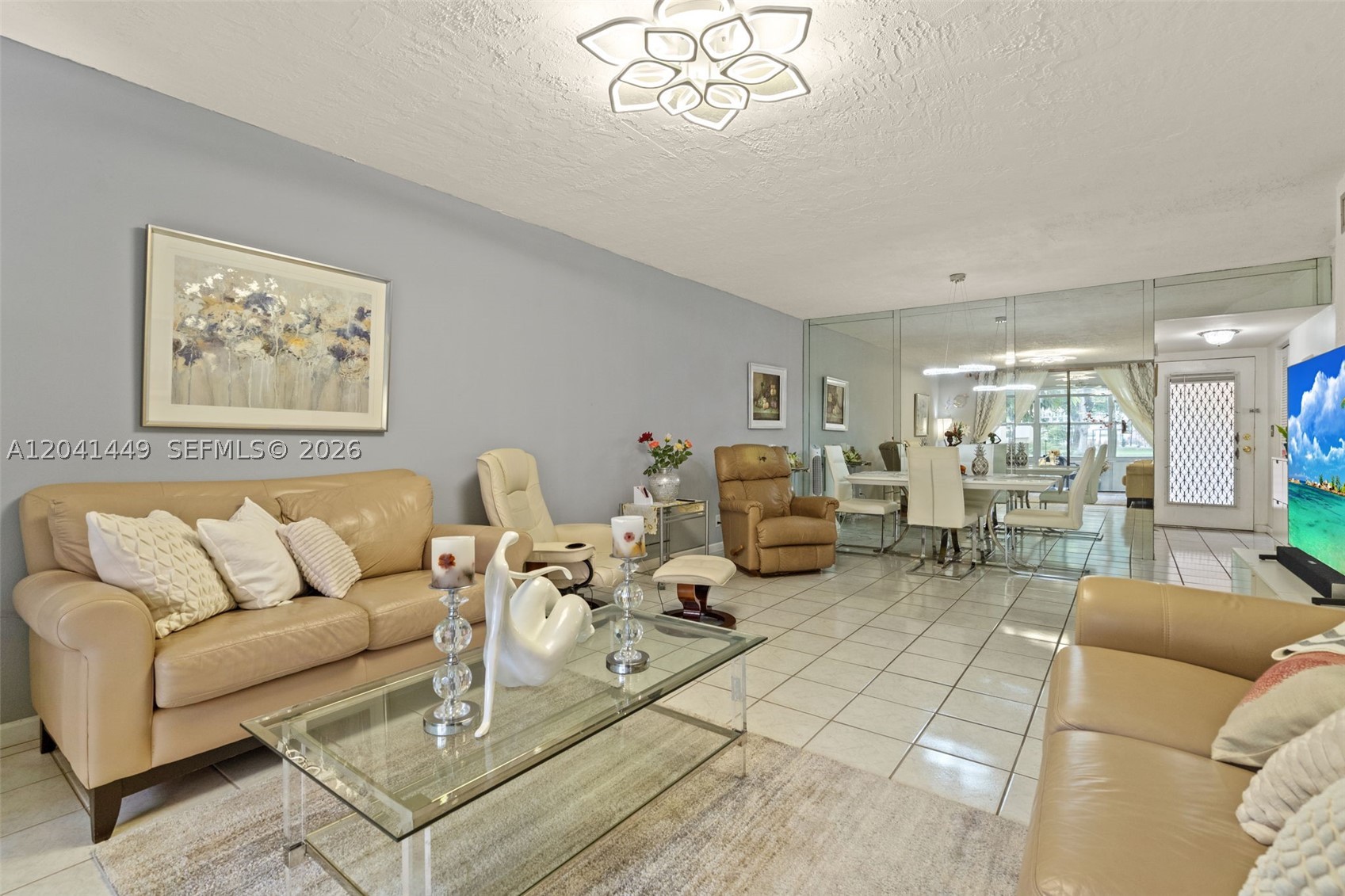 SOMERSET NO EIGHT CONDO - Residential