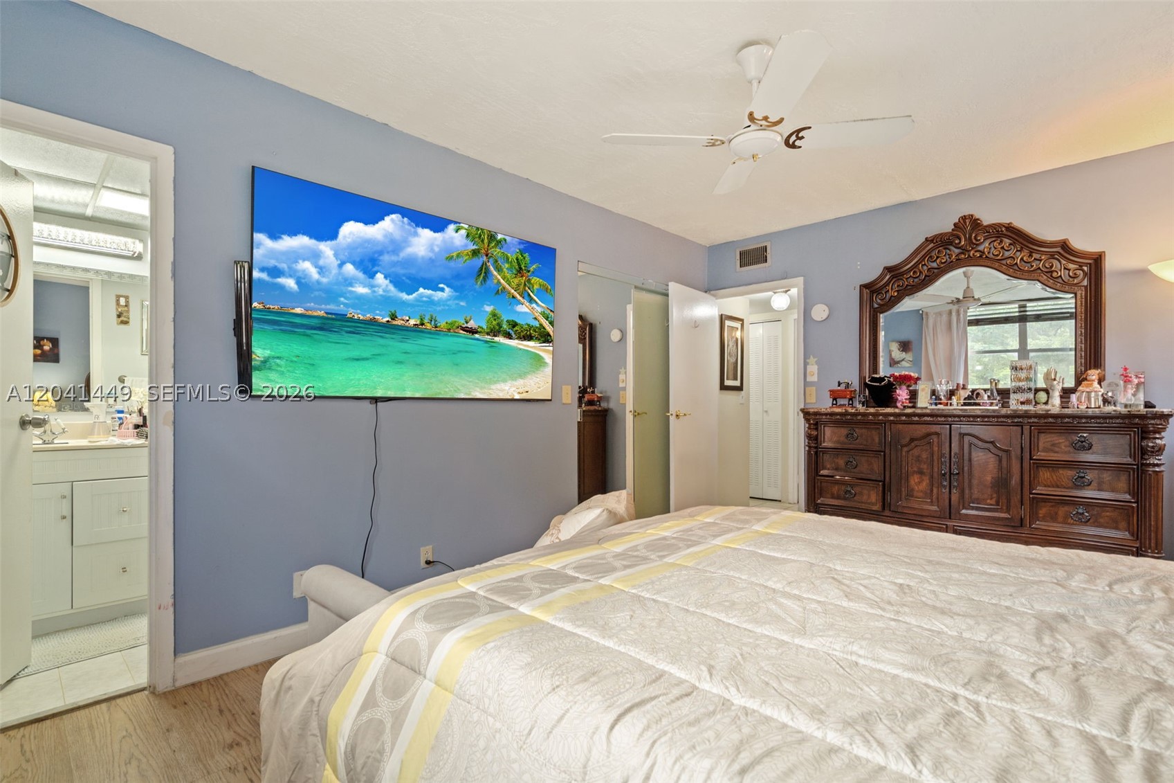 SOMERSET NO EIGHT CONDO - Residential