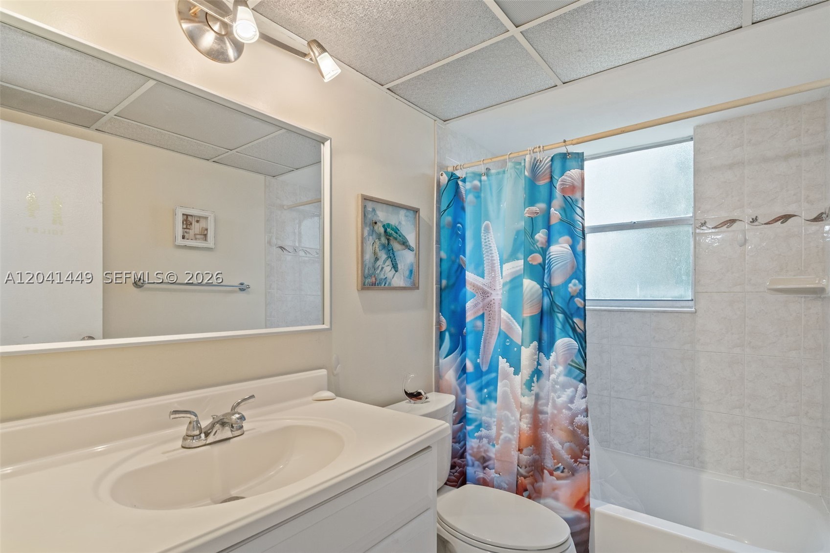 SOMERSET NO EIGHT CONDO - Residential