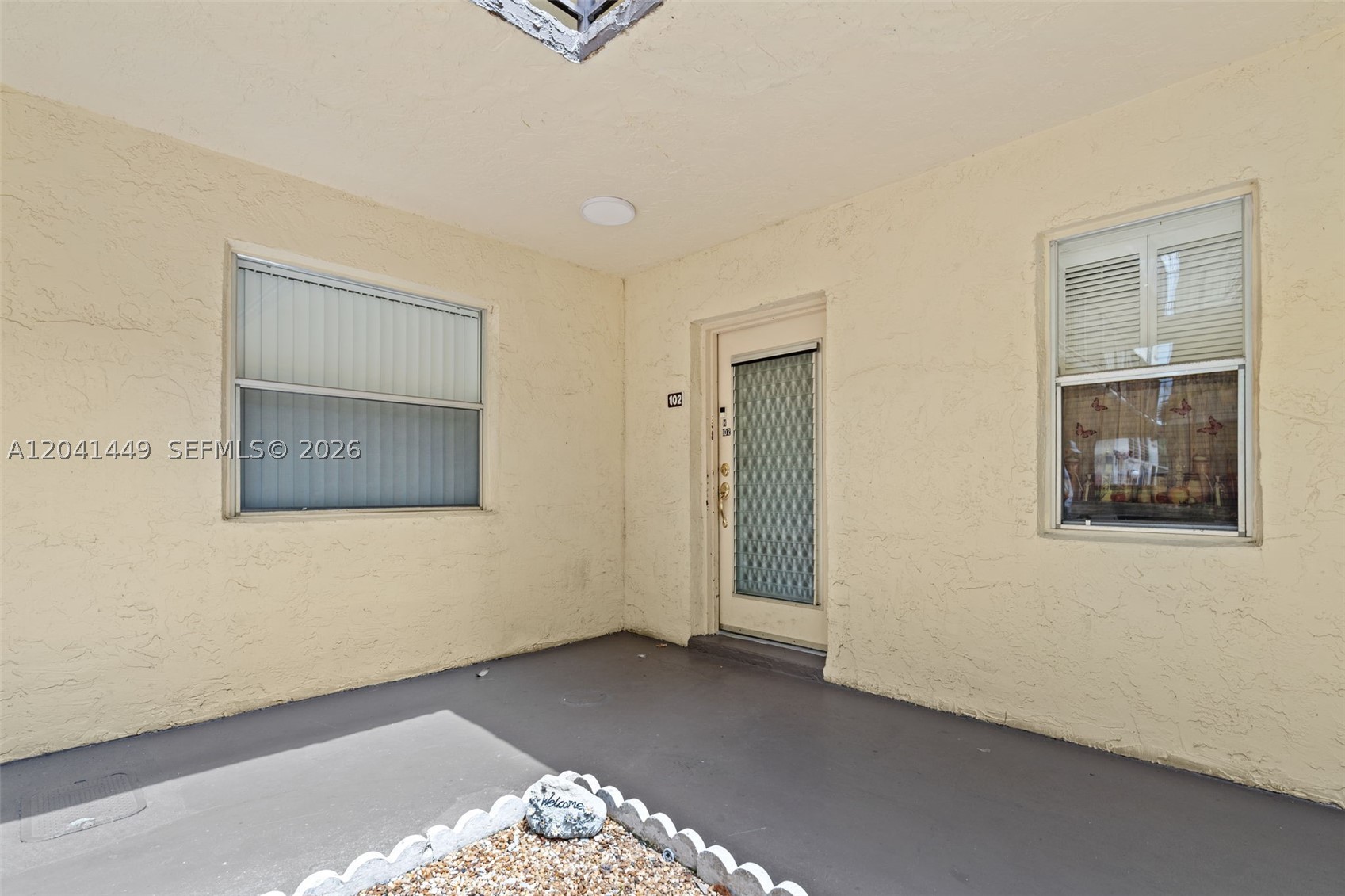 SOMERSET NO EIGHT CONDO - Residential