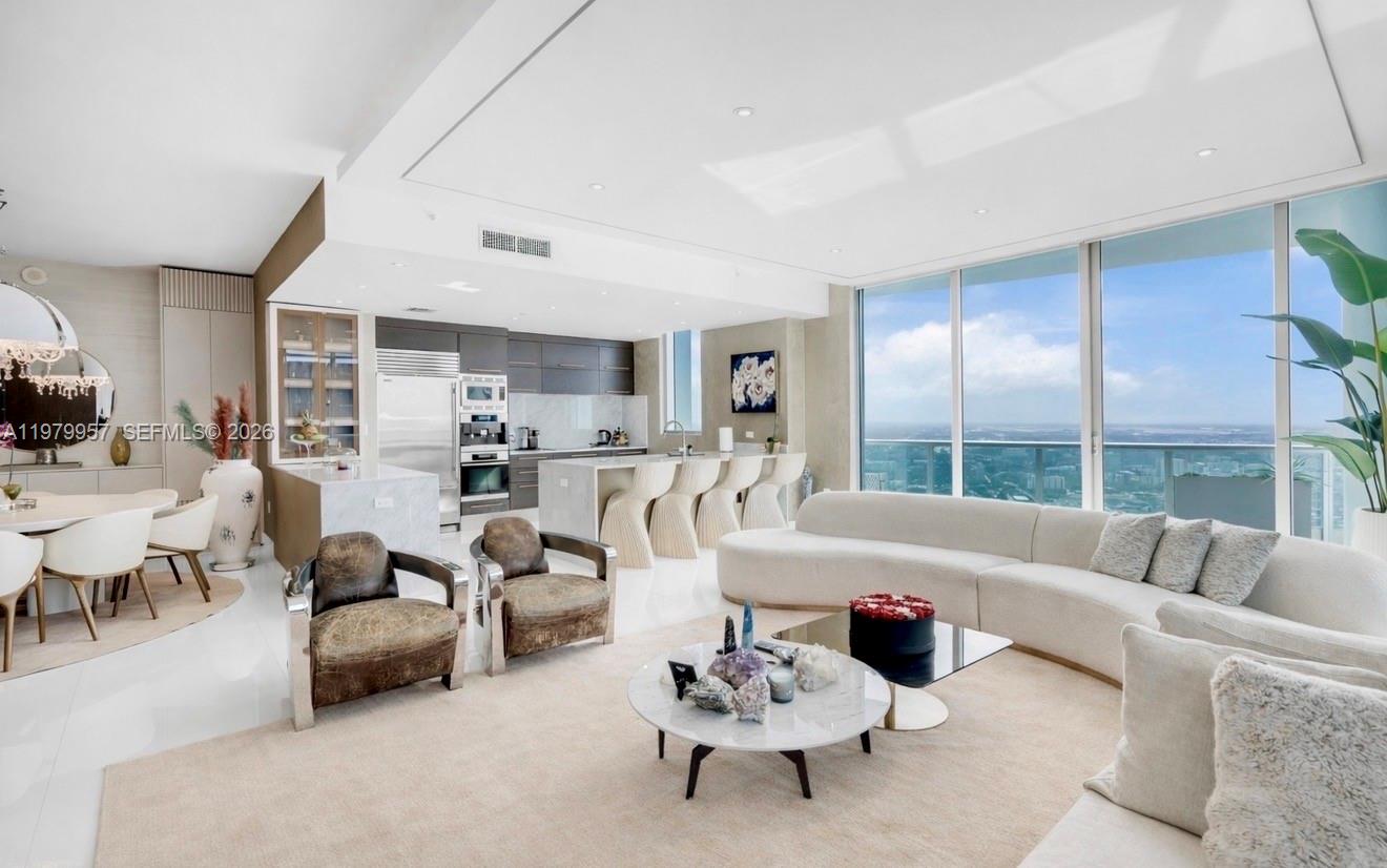 900 BISCAYNE BAY CONDO - Residential