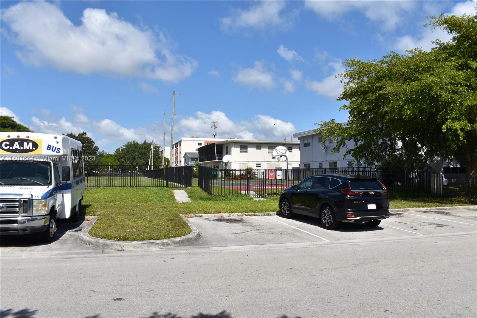 PORTA BELA CONDO - Residential Lease