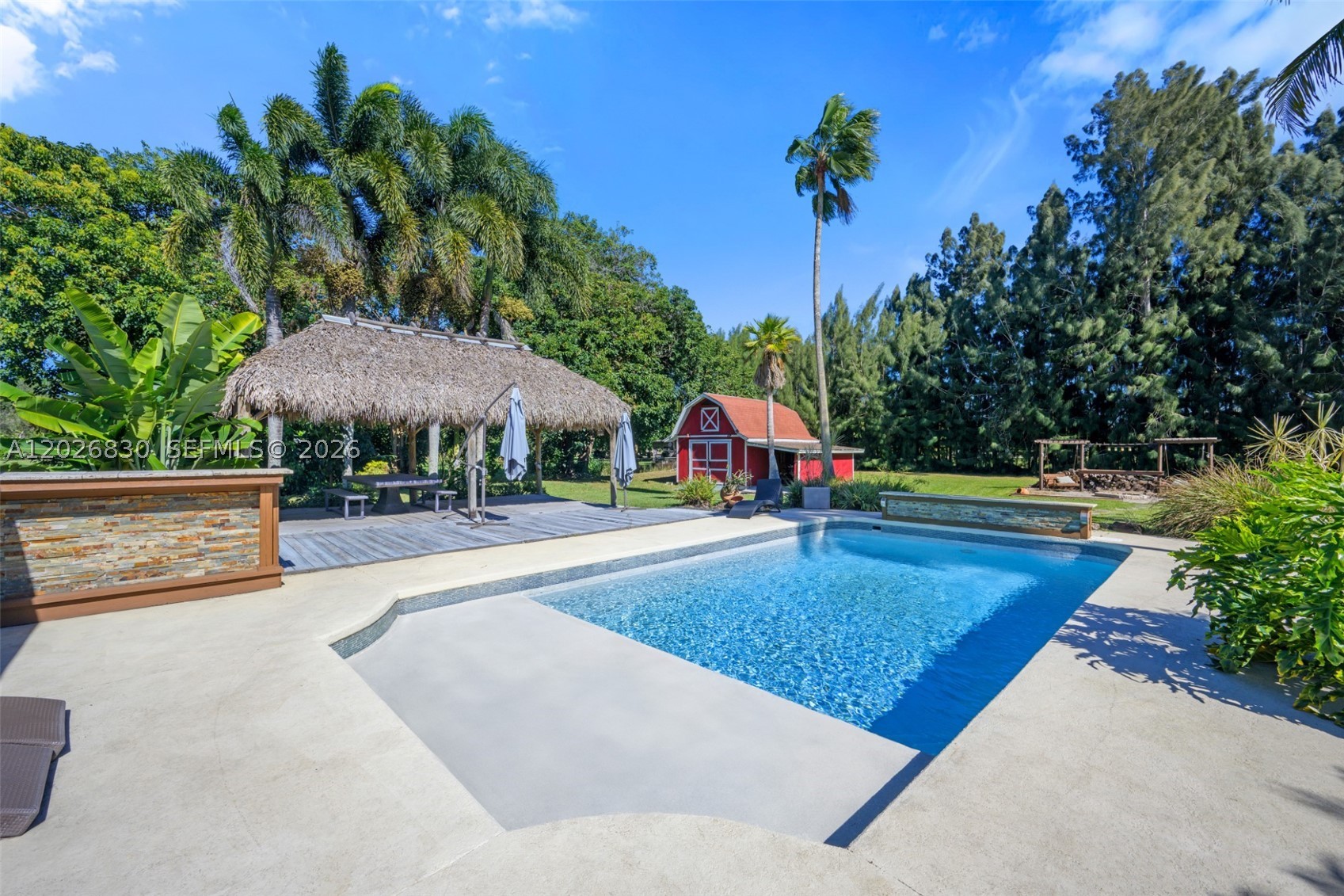 CHAMBERS LAND CO SUB NE1/ - Residential