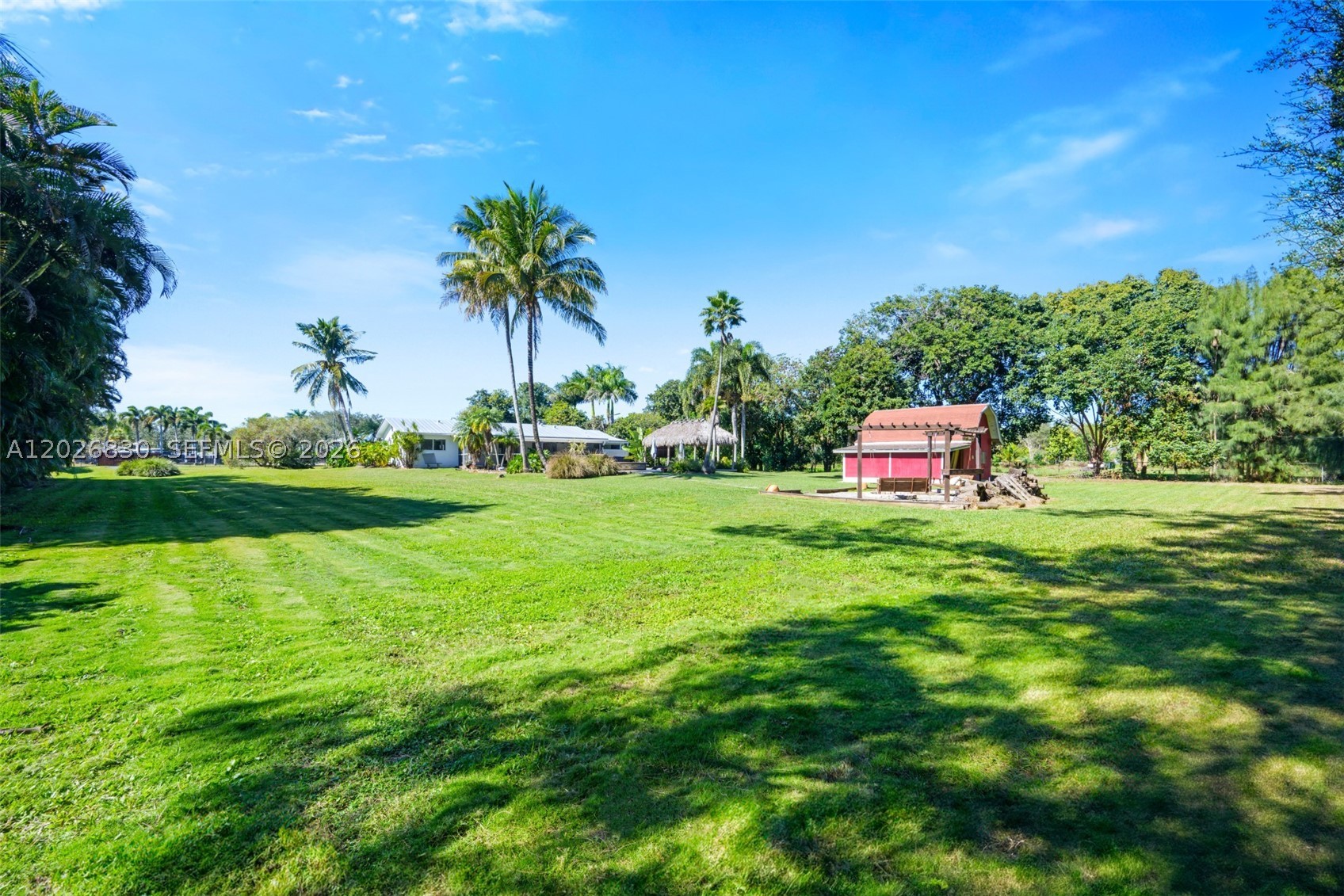CHAMBERS LAND CO SUB NE1/ - Residential