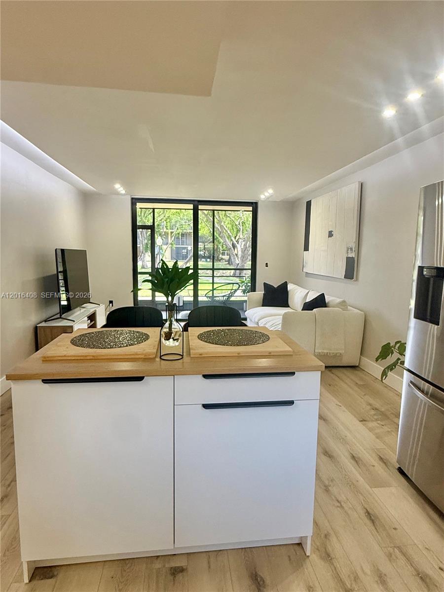 FOXCROFT APTS INC CONDO - Residential