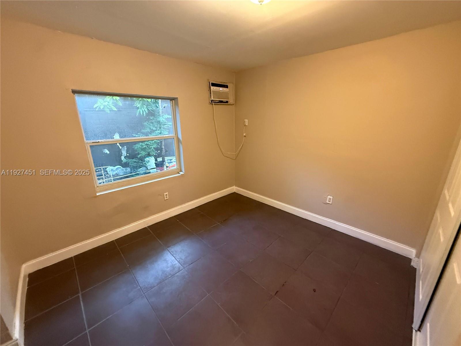 SANTA CLARA SUB - Residential Lease