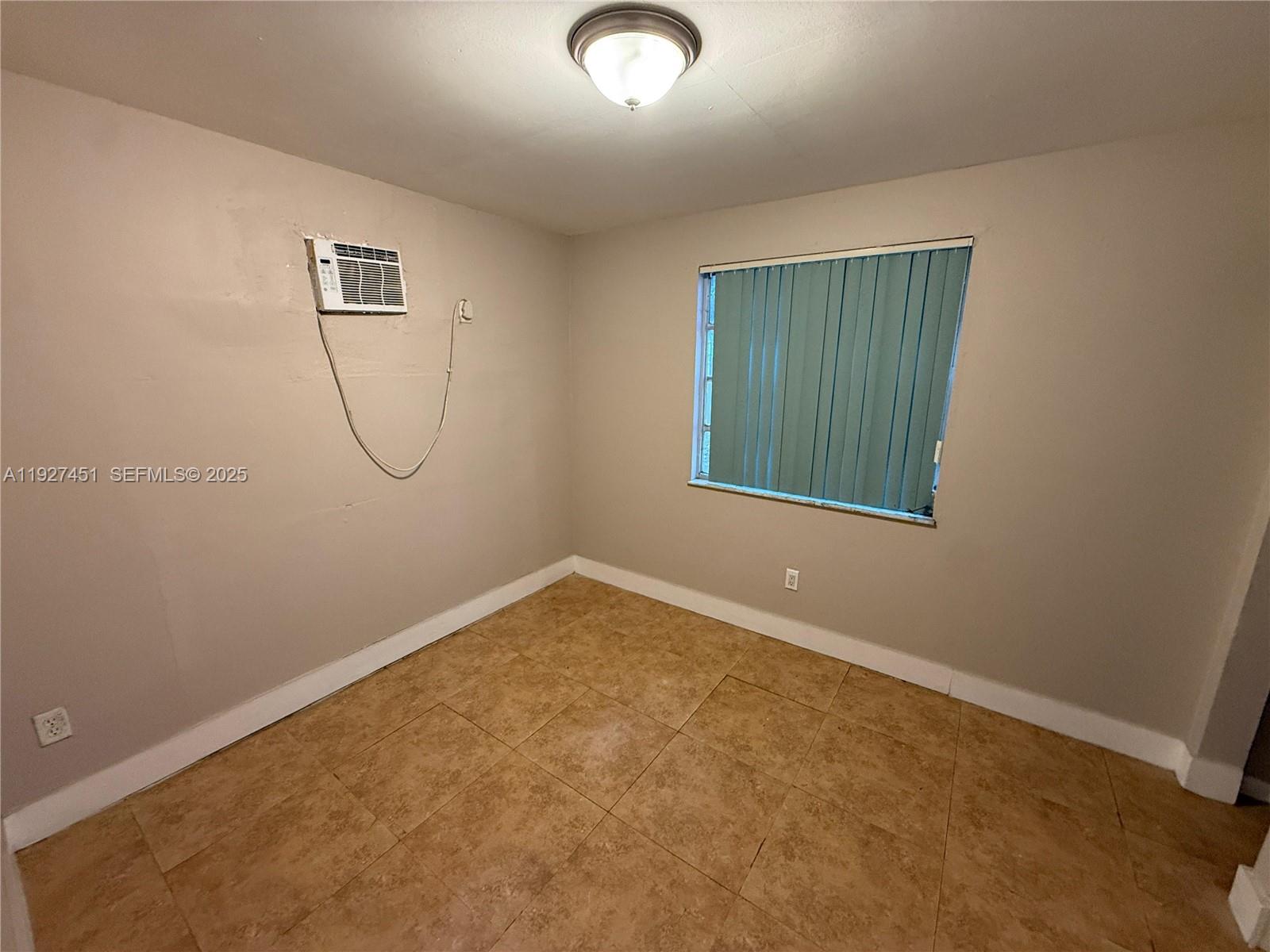 SANTA CLARA SUB - Residential Lease