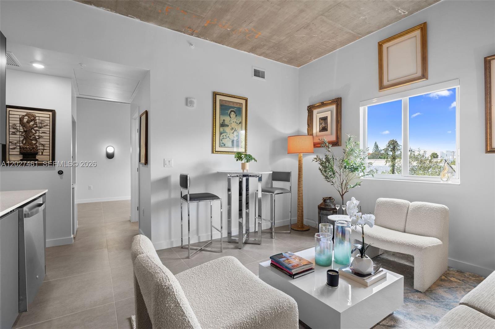 NORTHERN BLVD TRACK - Residential Lease