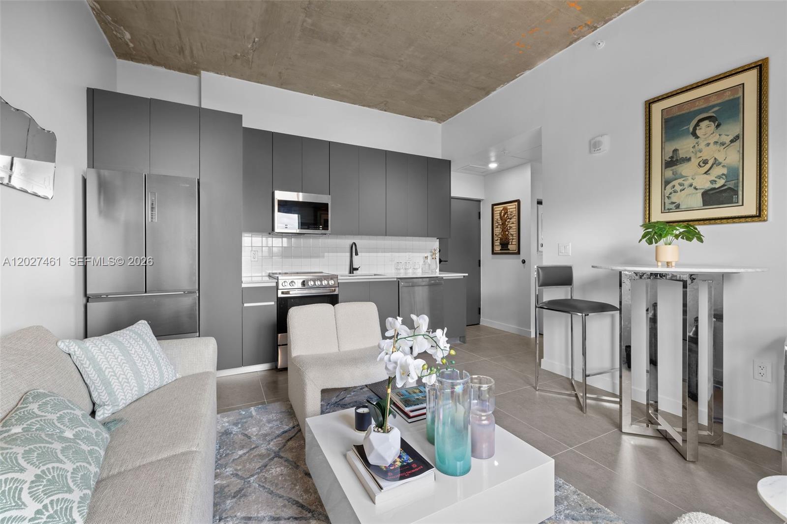 NORTHERN BLVD TRACK - Residential Lease