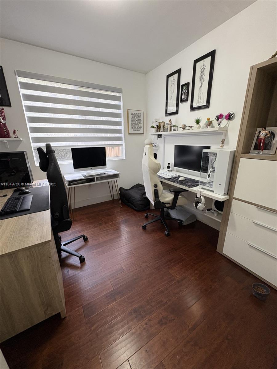 DORAL PALMS NORTH - Residential