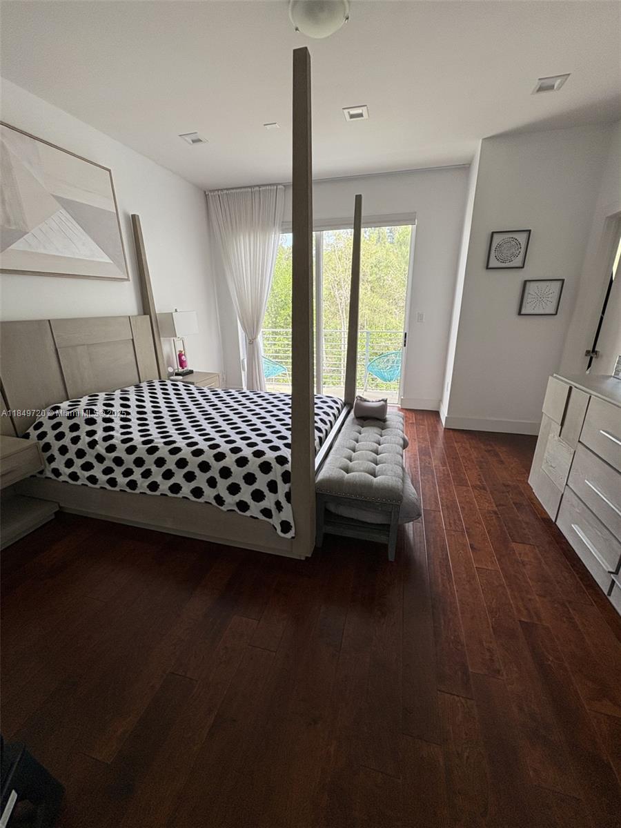 DORAL PALMS NORTH - Residential