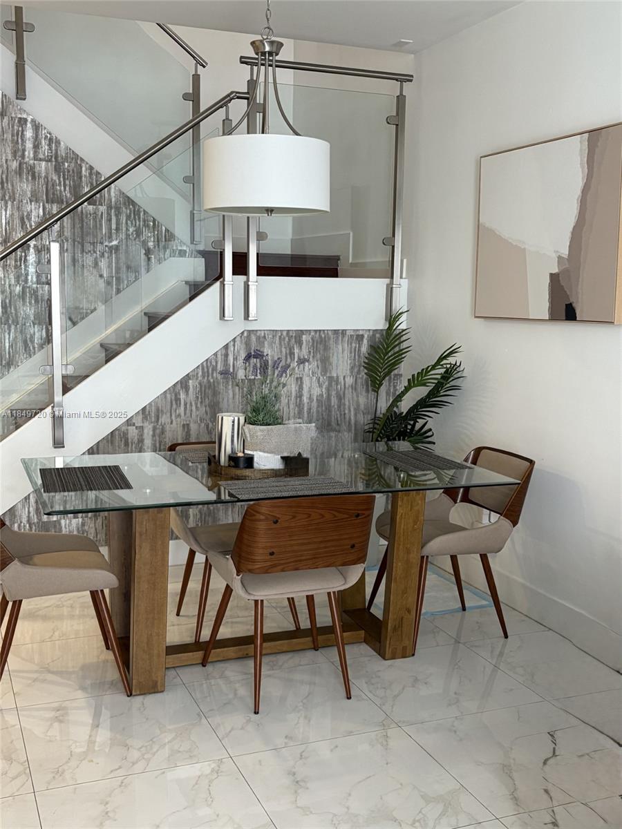 DORAL PALMS NORTH - Residential