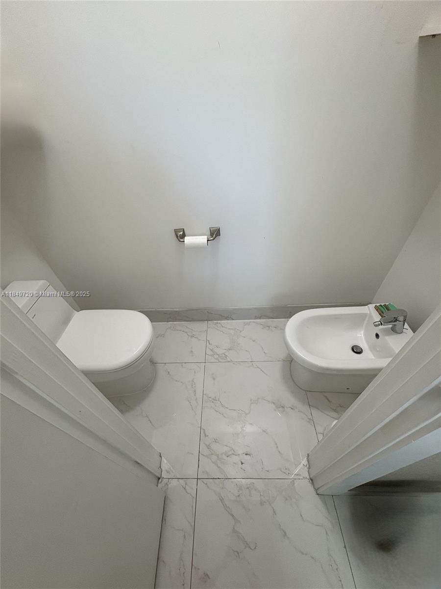DORAL PALMS NORTH - Residential