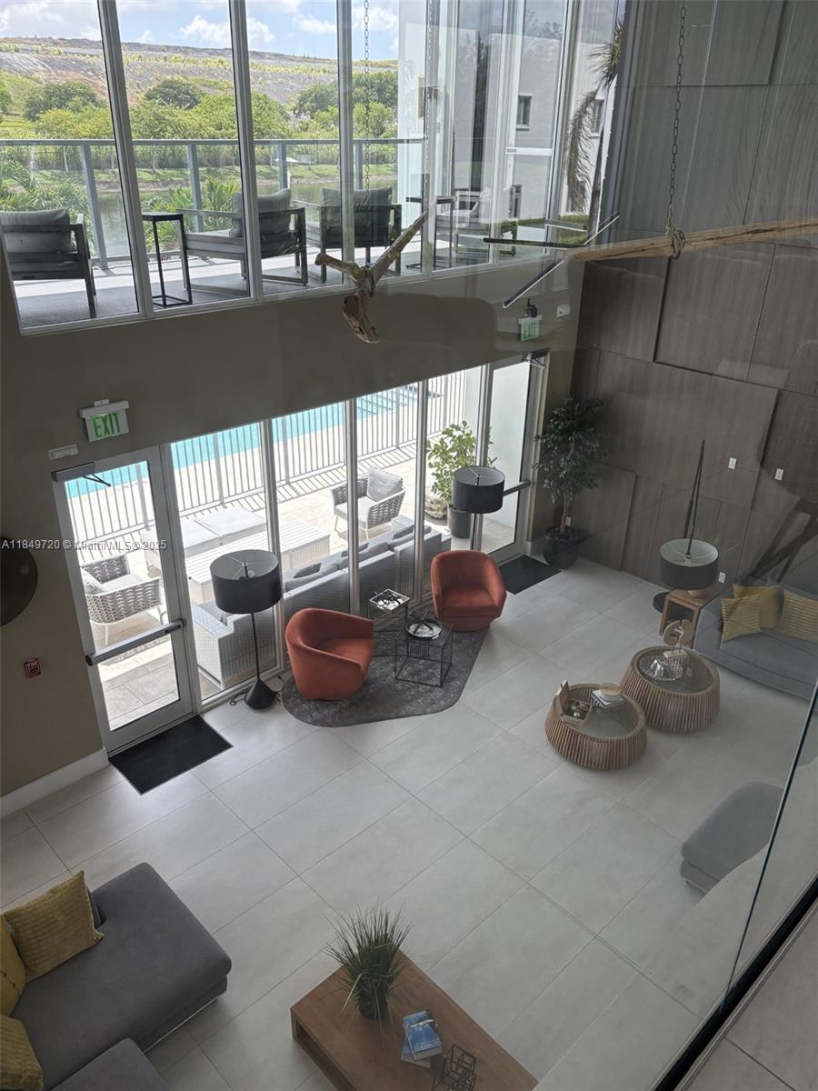 DORAL PALMS NORTH - Residential