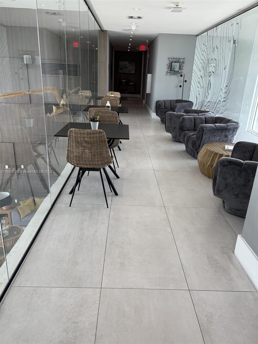 DORAL PALMS NORTH - Residential
