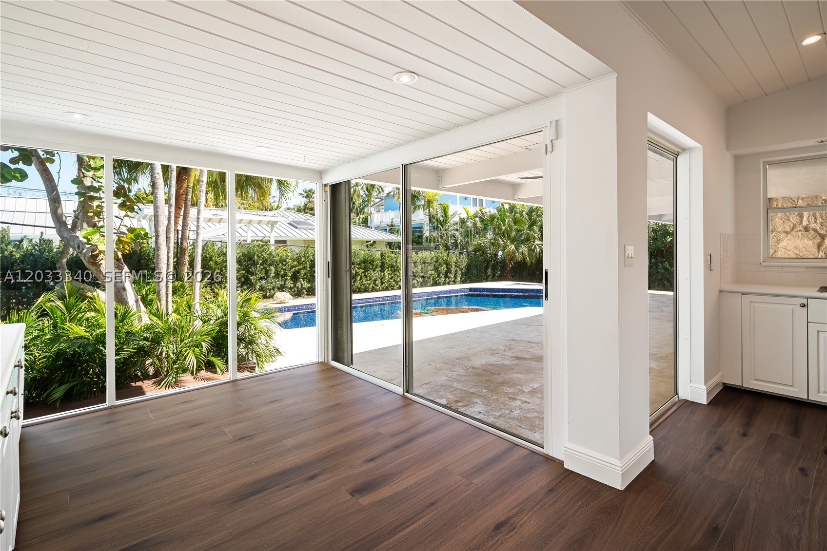 MASHTA ISLAND - Residential