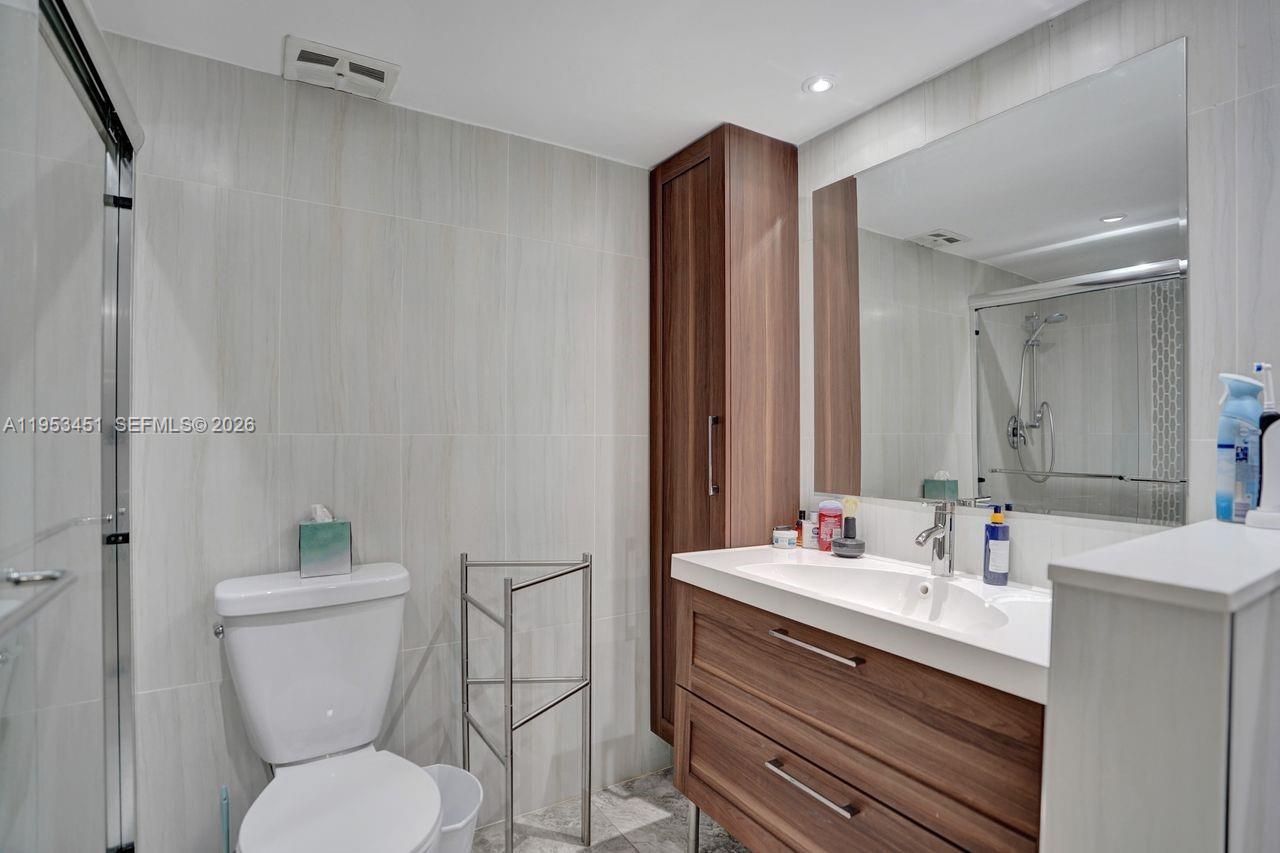 NO 22 PALM-AIRE COUNTRY C - Residential