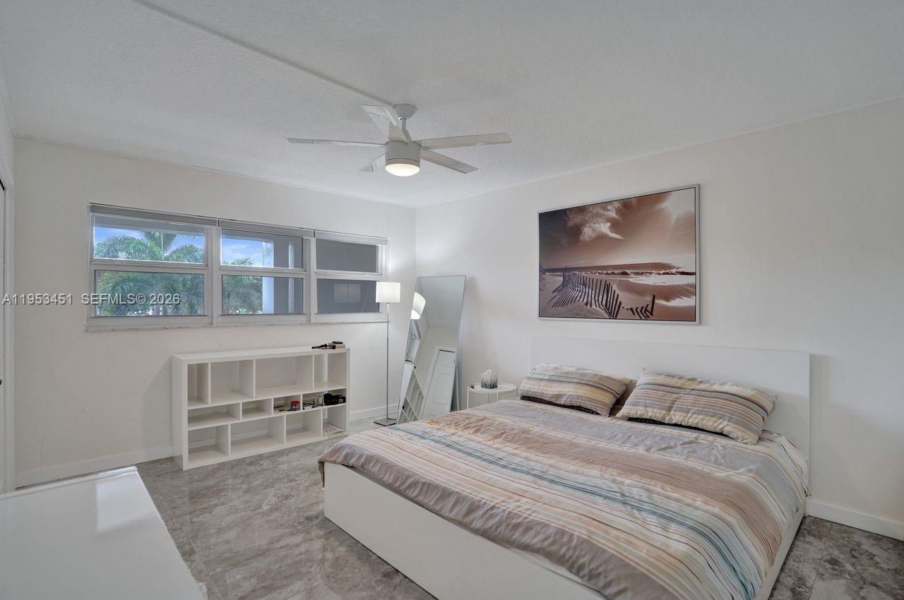NO 22 PALM-AIRE COUNTRY C - Residential