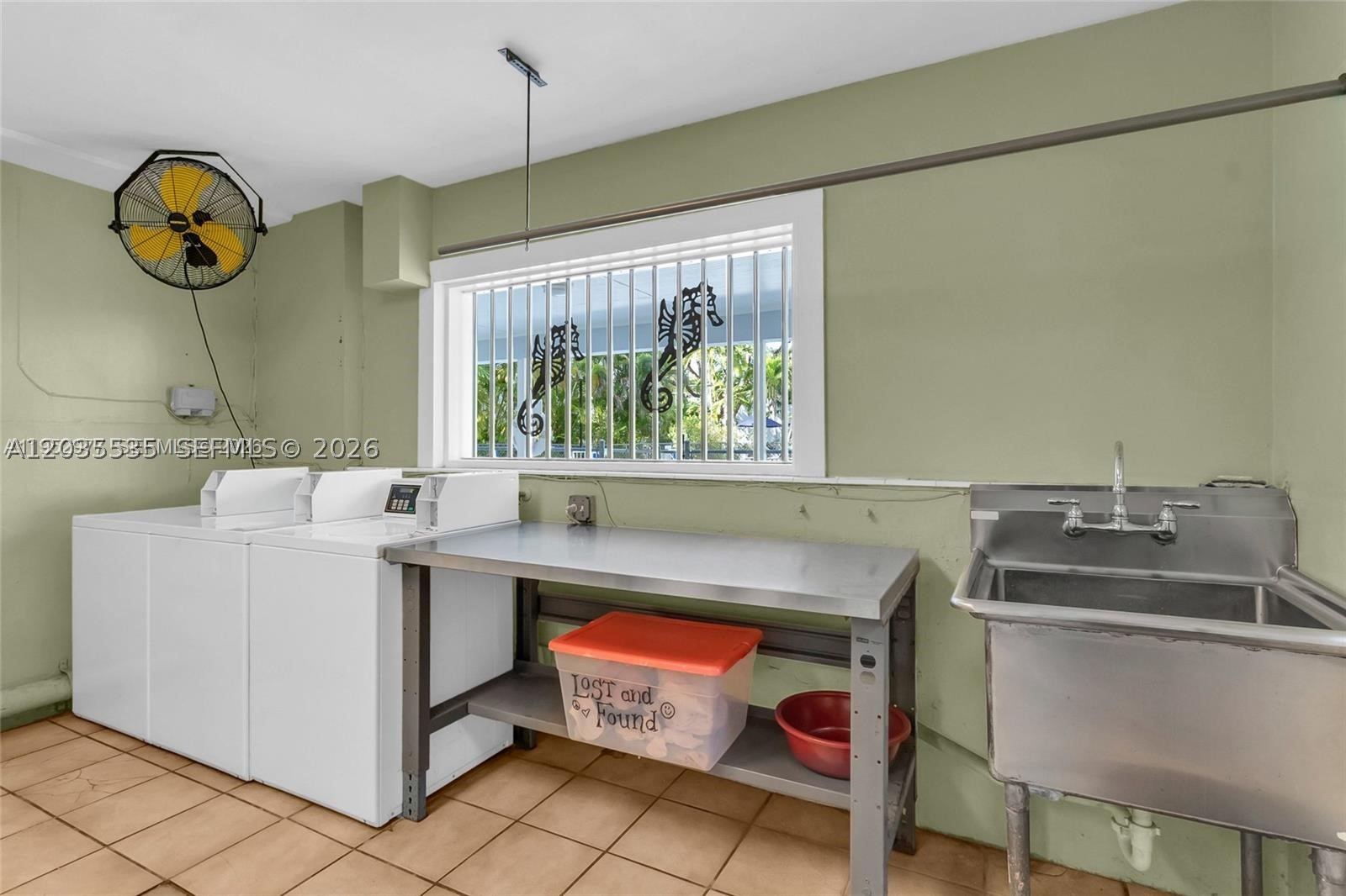PATHWAYS CONDO - Residential Lease
