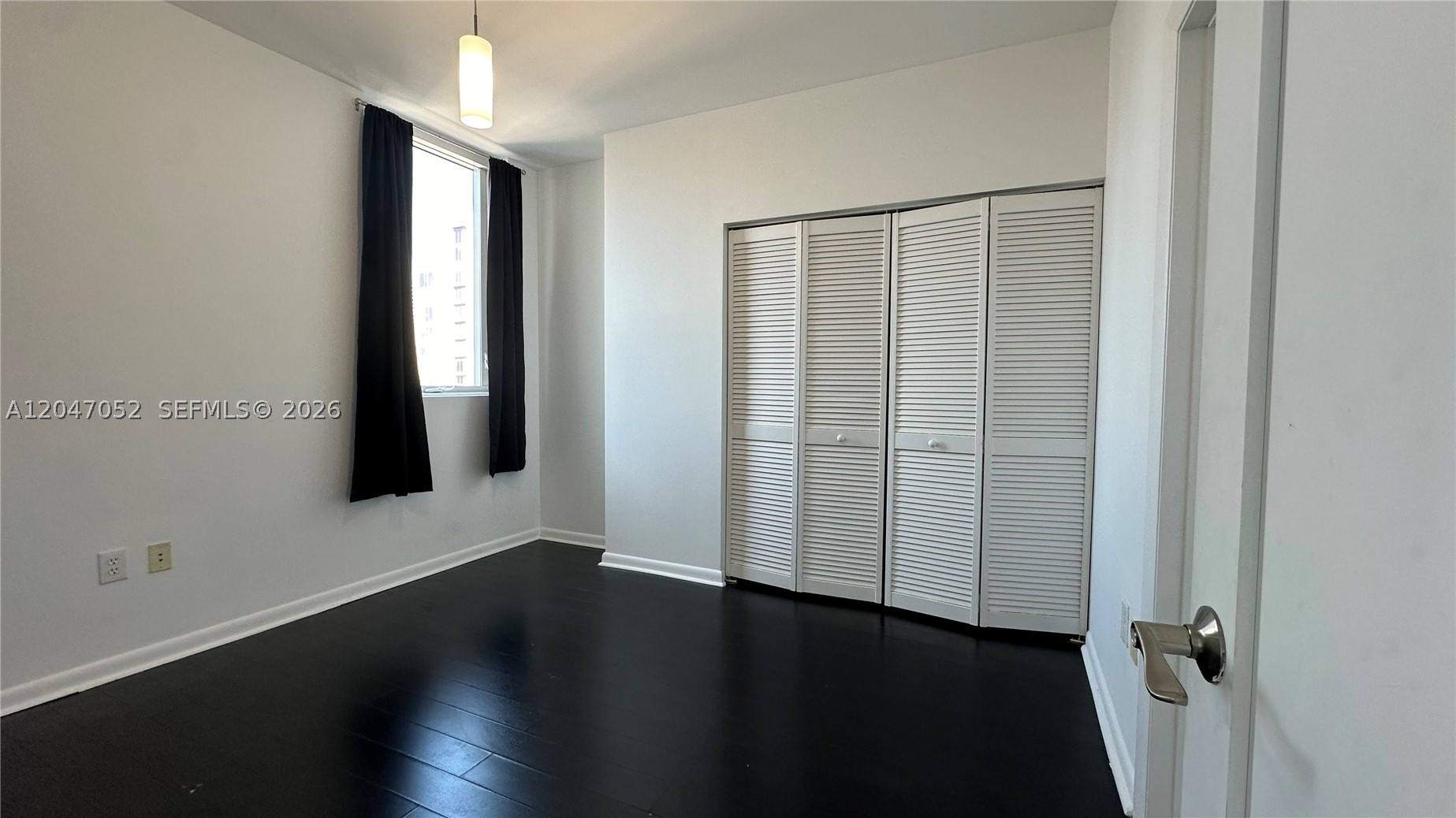 VIZCAYNE NORTH CONDO - Residential Lease