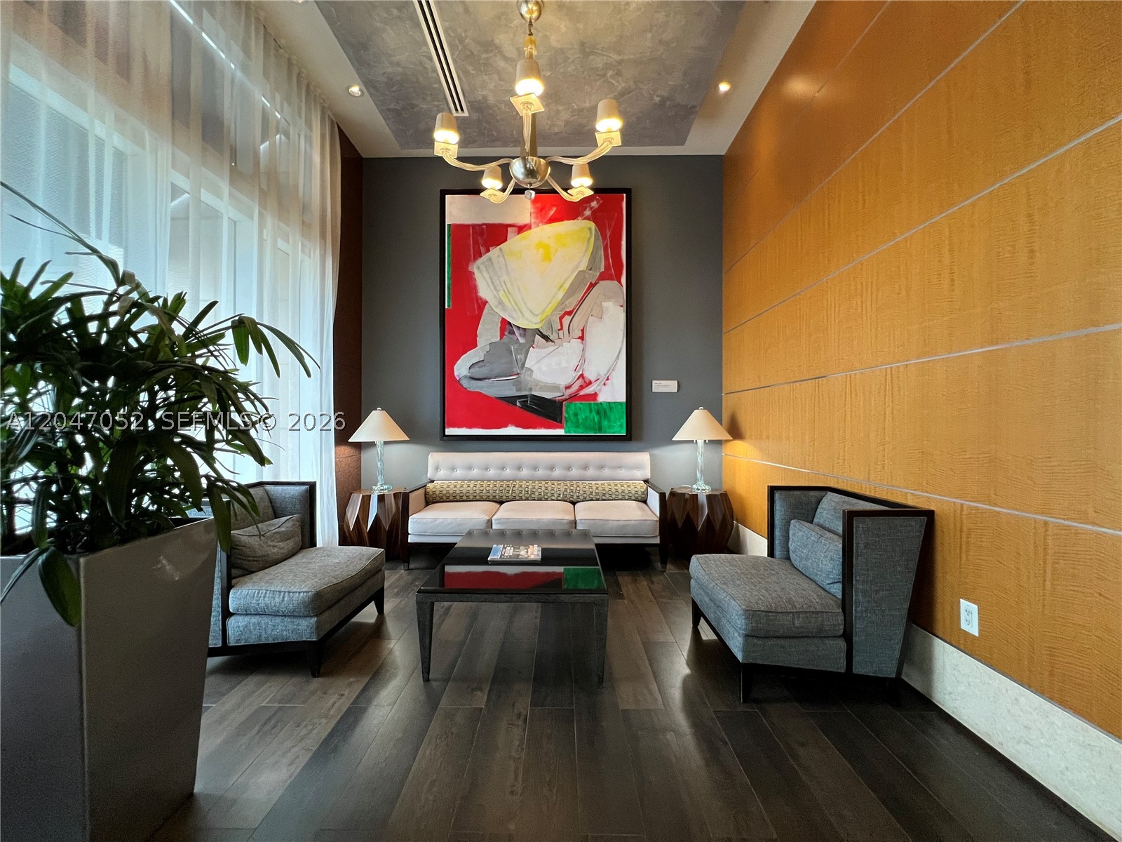 VIZCAYNE NORTH CONDO - Residential Lease