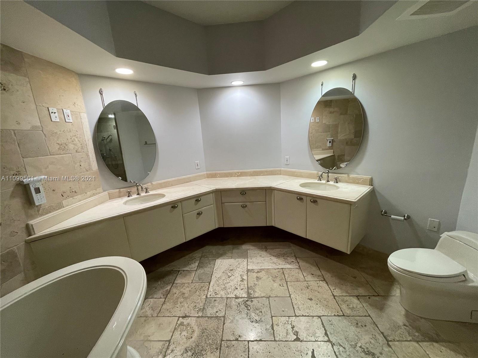 Las Olas River House - Residential