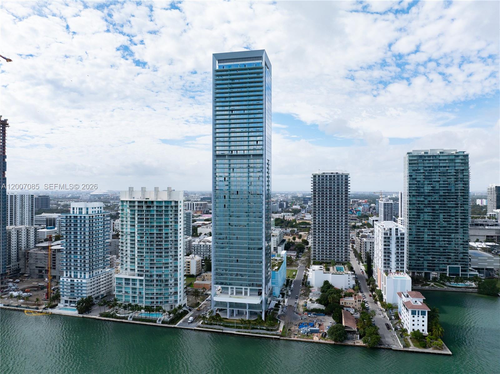 ESCOTTONIA PARK - Residential